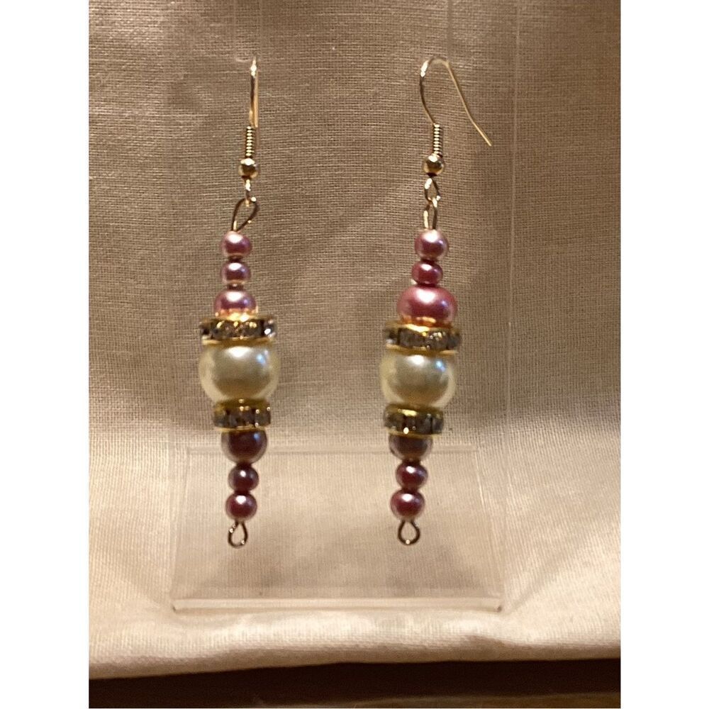 NWOT. Elegant Faux Pink Pearl Drop Earrings with Goldtone Accents